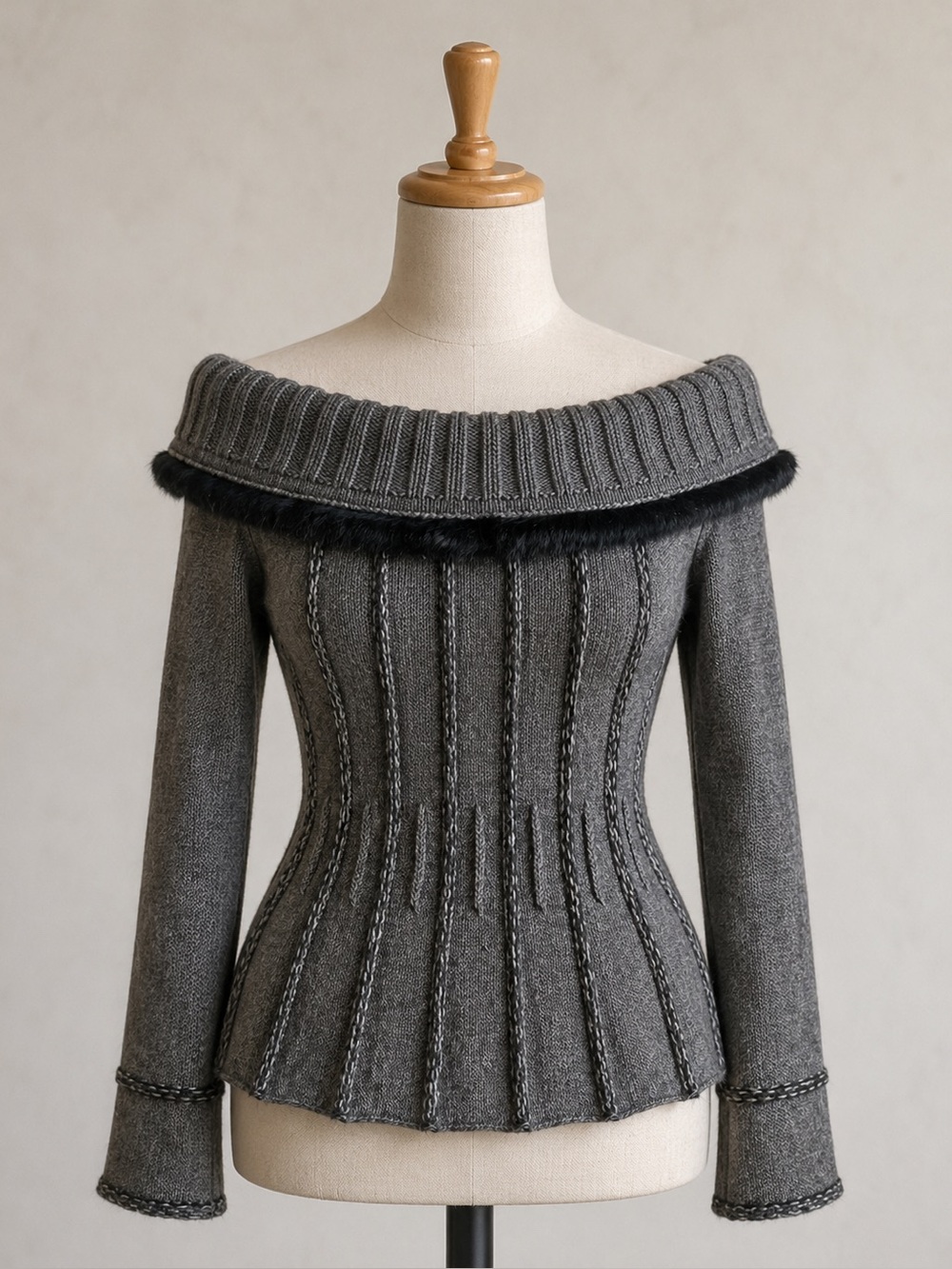 Joseph Ribkoff Y2K Gray Braided Knit Bell Sleeve Fur Collar Cardigan Sweater